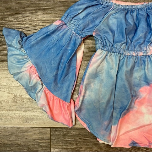 Girls boutique Tie Dye Bell Sleeve Dress NEW - Picture 3 of 4